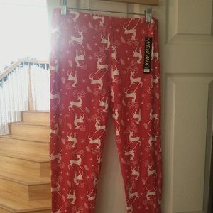 NWT Plus Size Christmas Leggings